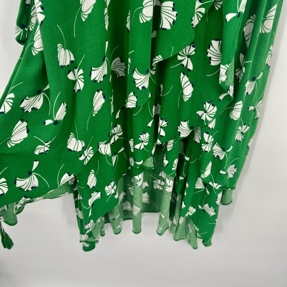 Eloquii Green Floral Print Layered Plus Size Wrap Dress 14 - Picture 6 of 13